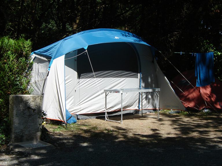 Emplacement tente - Camping L'Orée des Bois à Royan